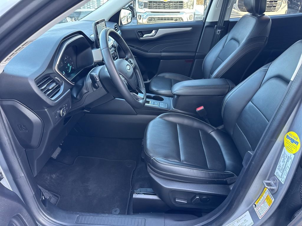 Used 2022 Ford Escape SEL image 15