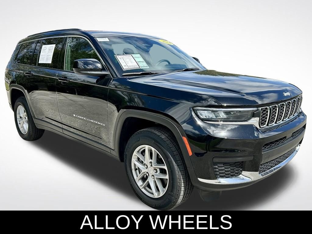 Used 2024 Jeep Grand Cherokee L Laredo w/ Luxury Tech Group I image 3