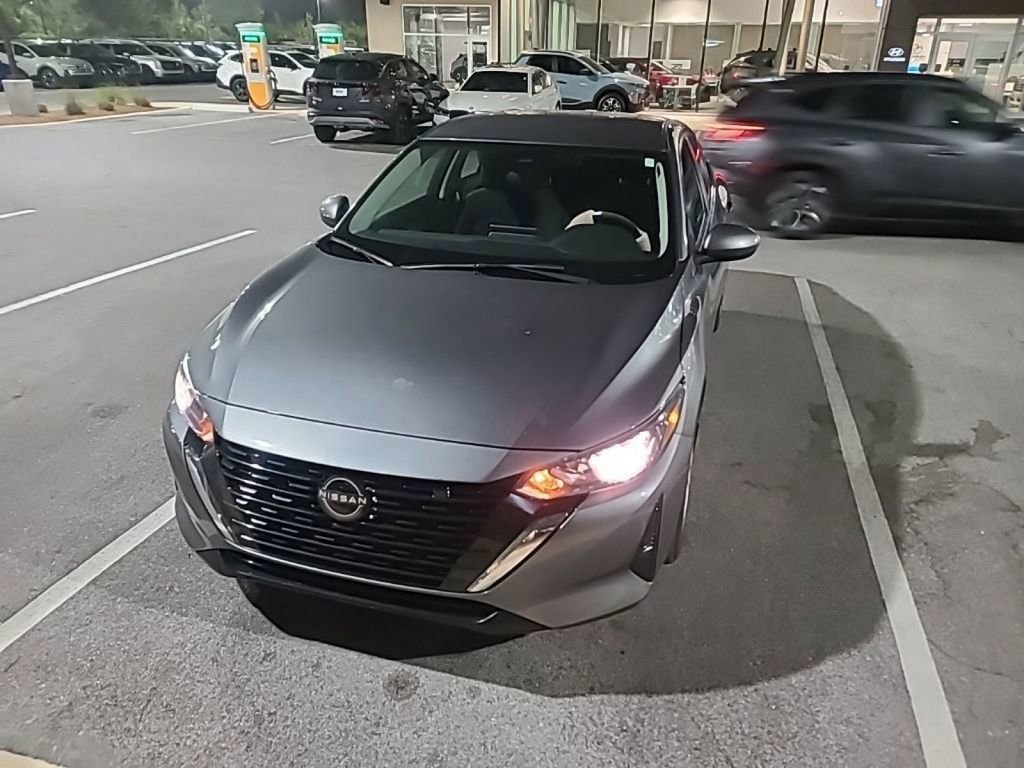 Used 2024 Nissan Sentra S image 13