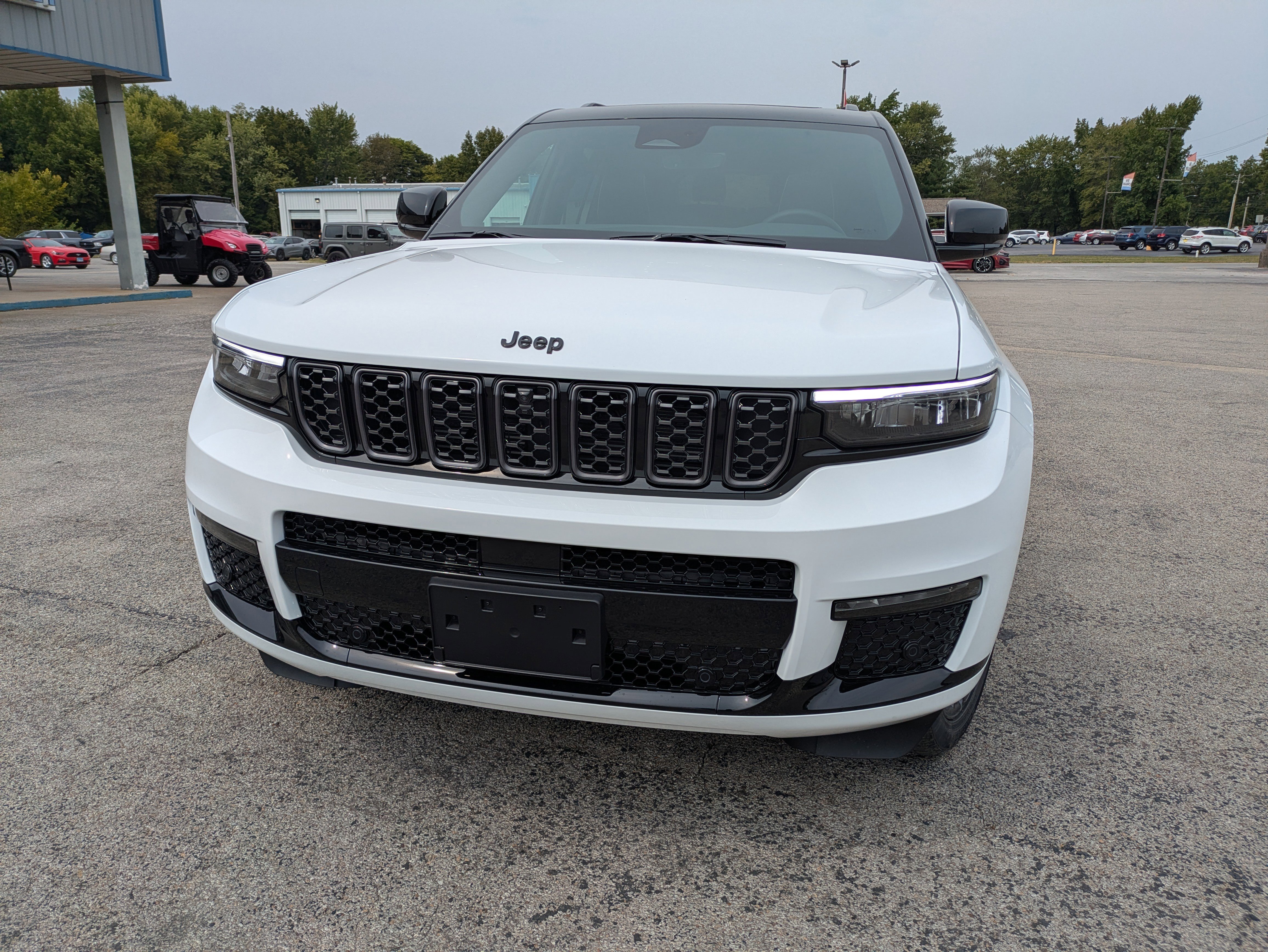 New 2025 Jeep Grand Cherokee L Summit w/ High Altitude Package image 2