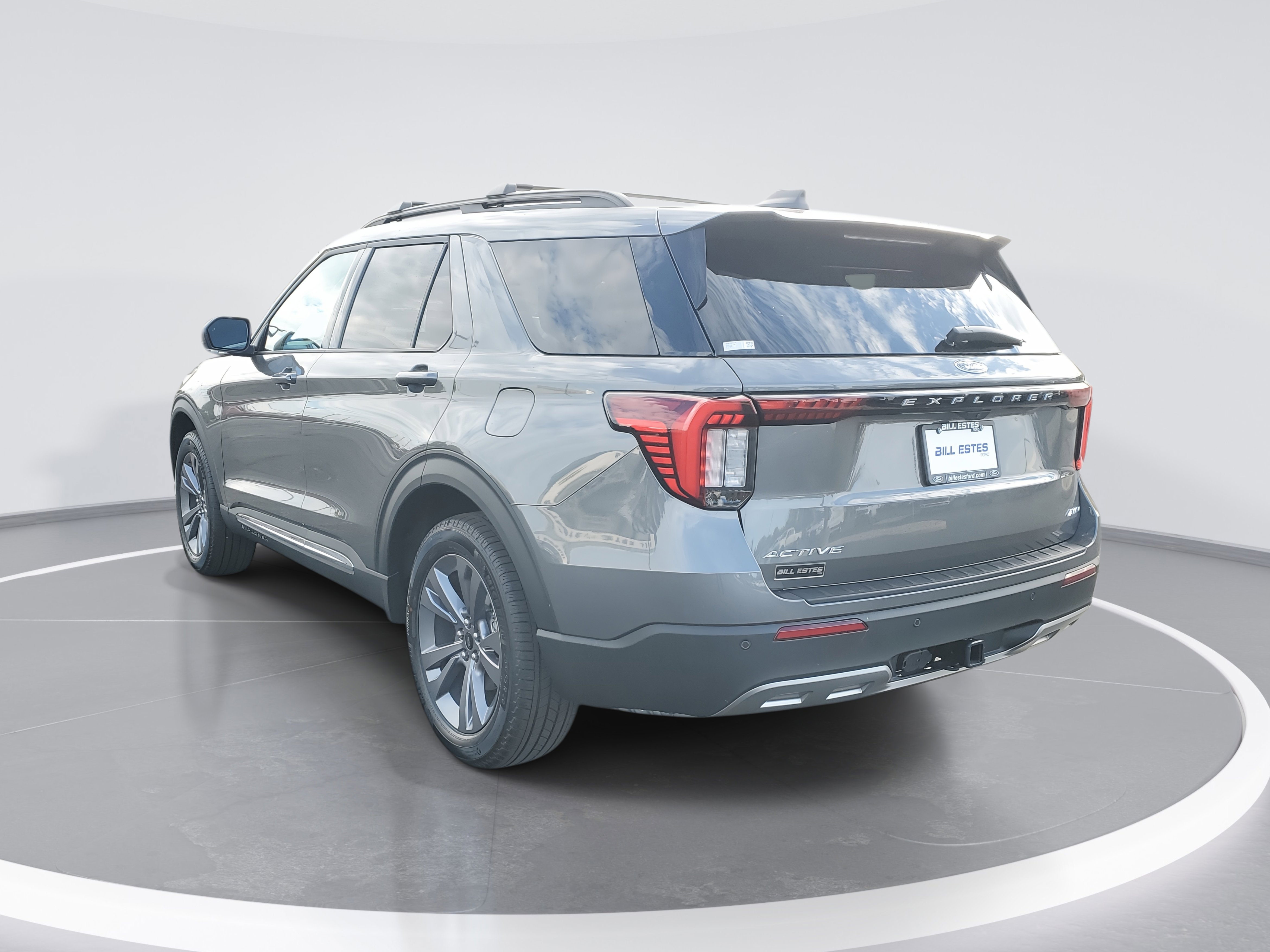 New 2025 Ford Explorer Active w/ Active Comfort Package image 4