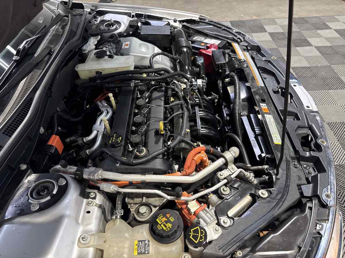 Used 2012 Lincoln MKZ Hybrid FWD image 28