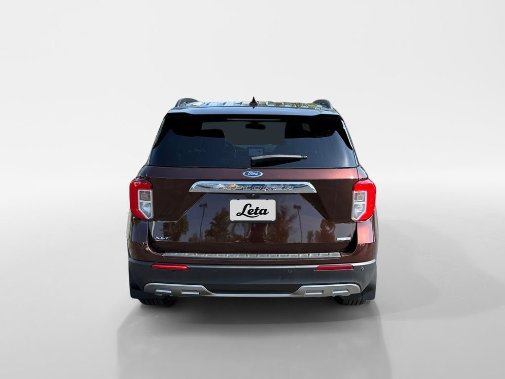 Used 2020 Ford Explorer XLT w/ Equipment Group 202A AWD/4WD image 5