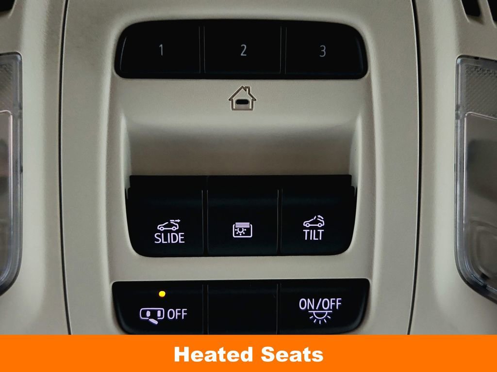 Used 2022 Buick Envision Essence w/ Technology Package I image 21