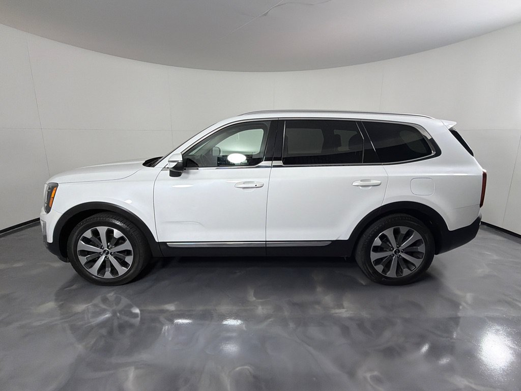 Used 2020 Kia Telluride EX w/ EX Premium Package AWD/4WD image 6