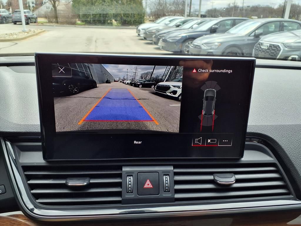 Used 2023 Audi Q5 2.0T Premium w/ Convenience Package image 22