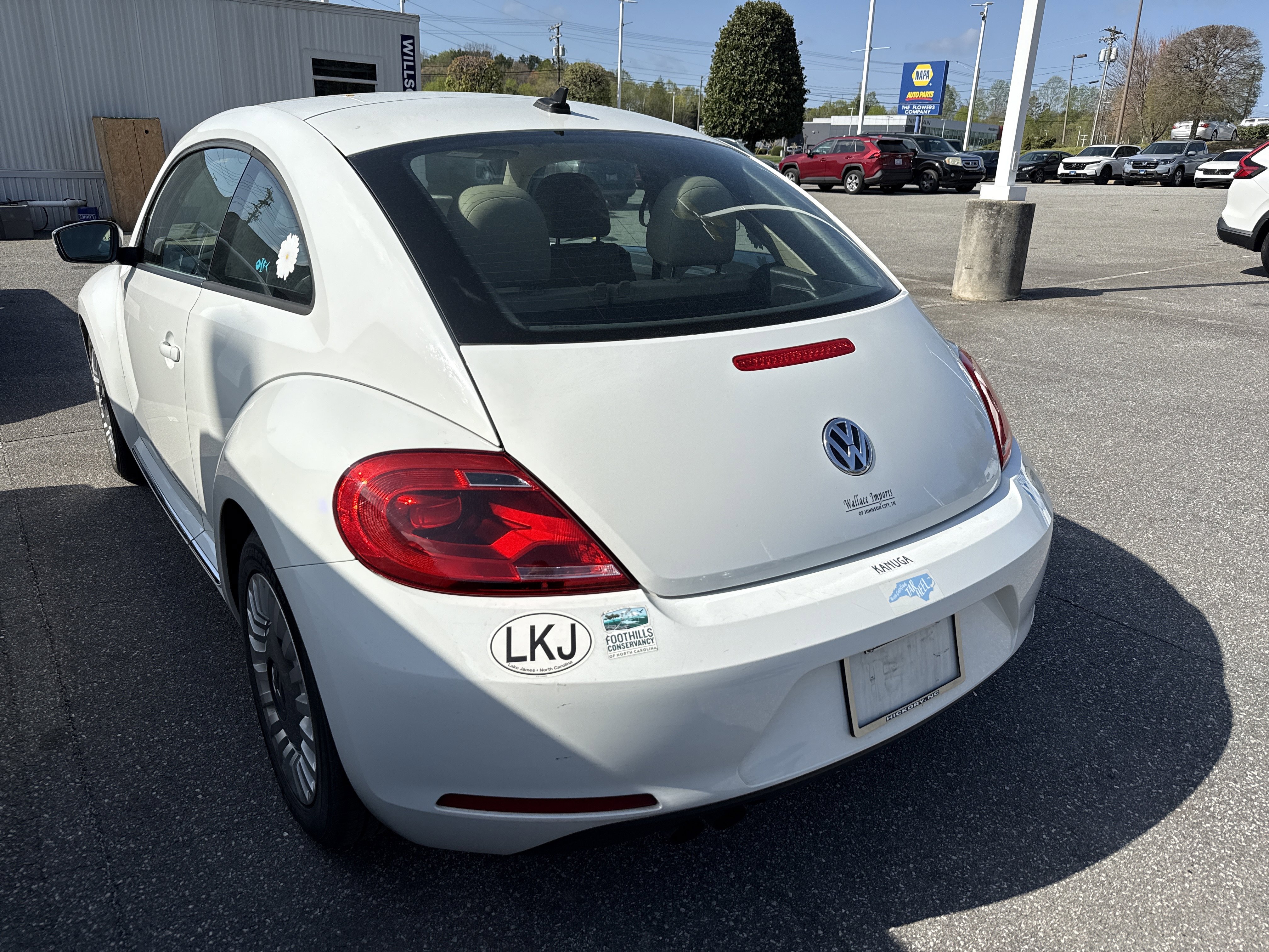 Used 2014 Volkswagen Beetle 1.8T image 7