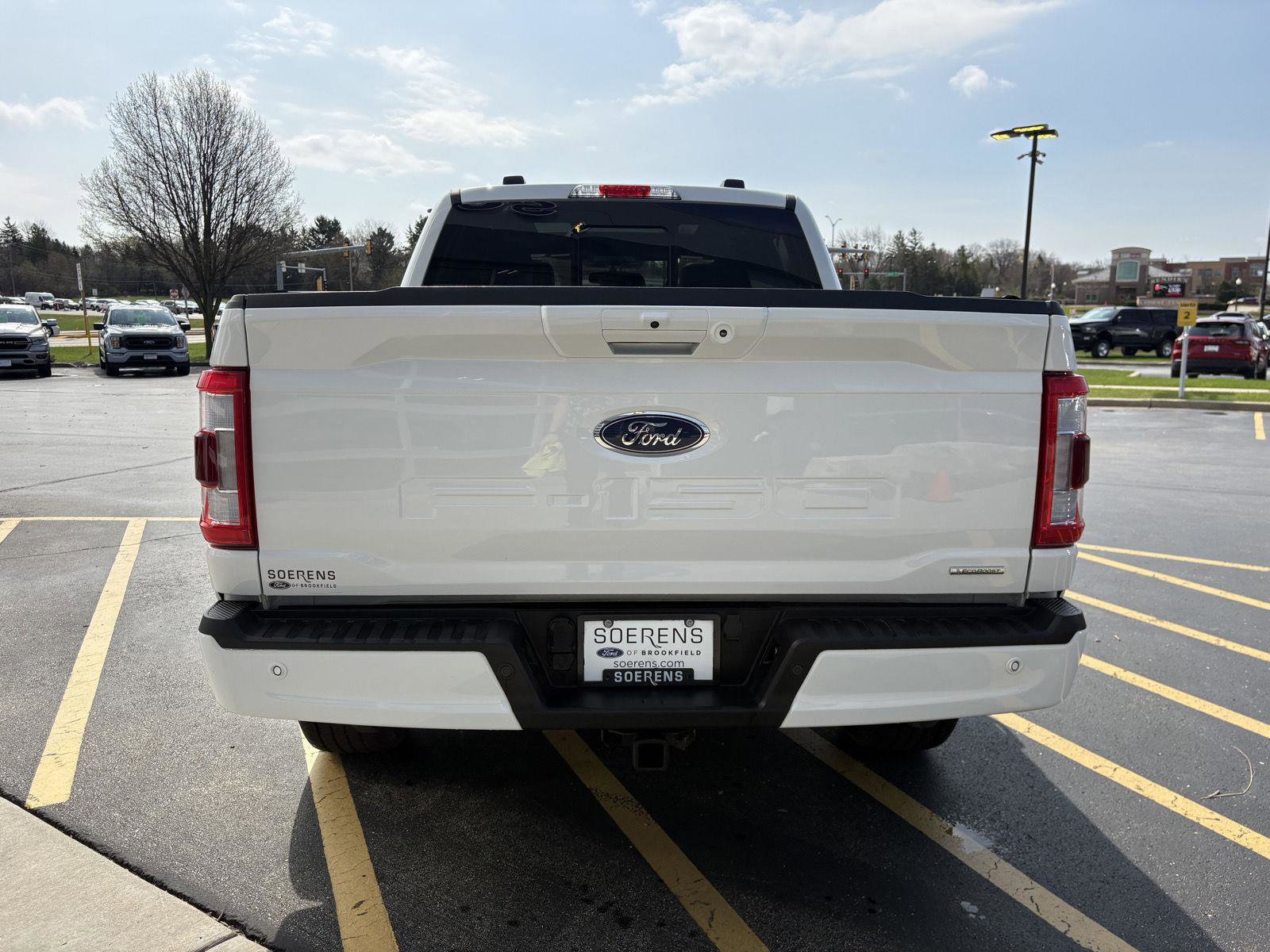 Used 2022 Ford F150 Lariat w/ Equipment Group 502A High AWD/4WD image 5