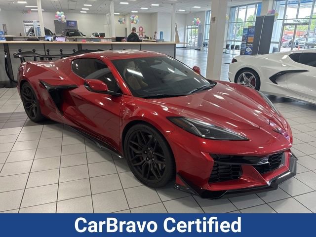 Used 2024 Chevrolet Corvette Z06 image 1