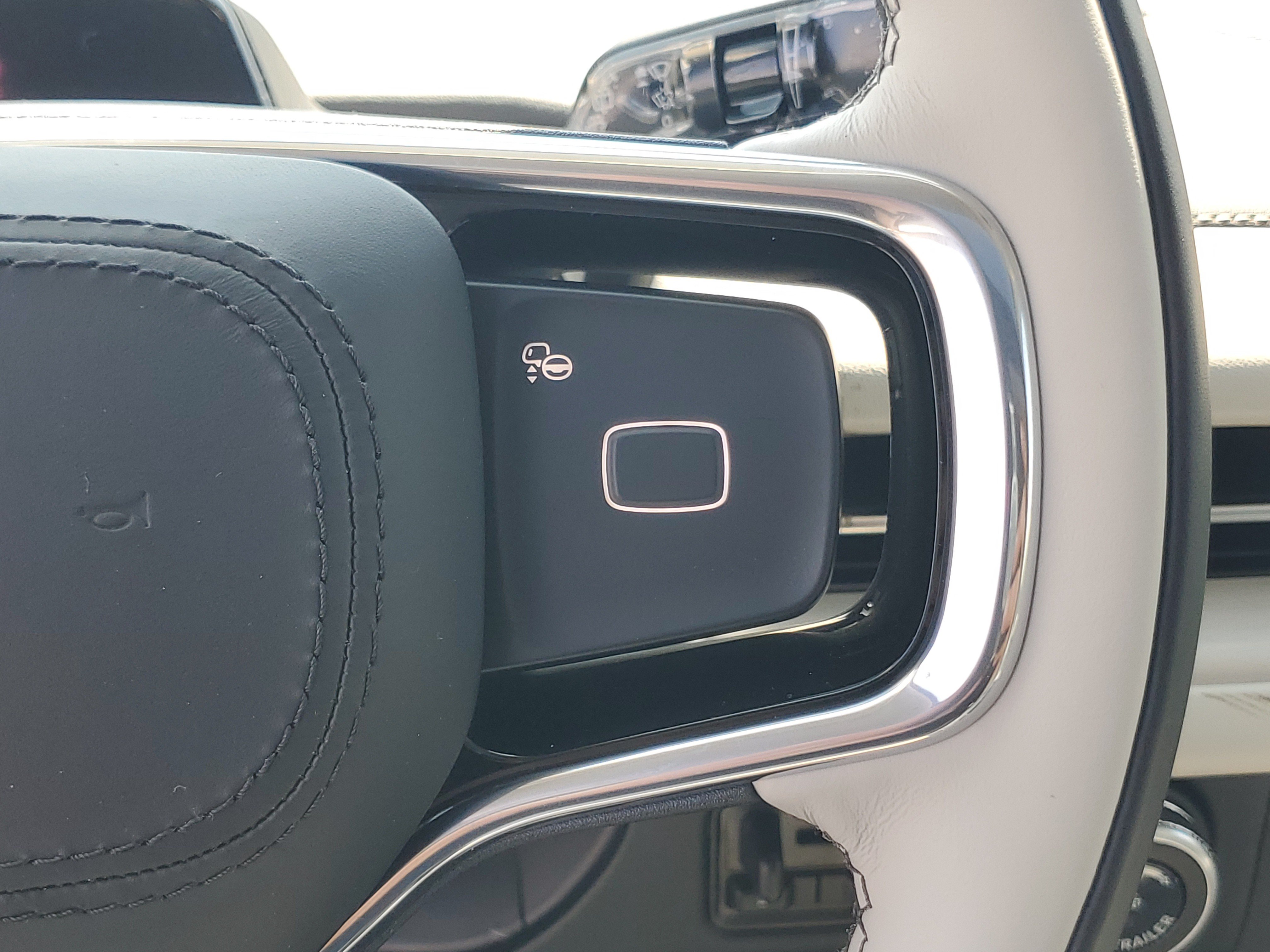 New 2026 Lincoln Navigator Reserve AWD/4WD image 17