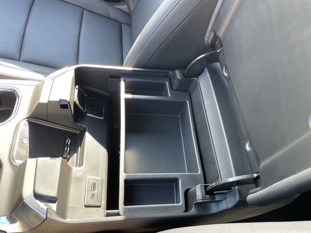 Used 2025 GMC Sierra 1500 SLT w/ SLT Premium Plus Package image 24