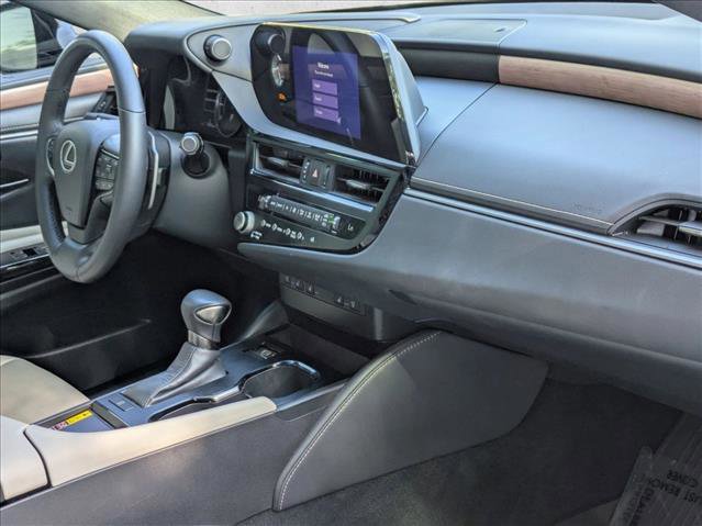 Used 2025 Lexus ES 350 w/ Premium Package image 21