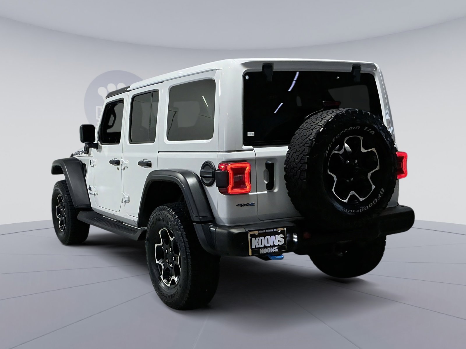 Used 2021 Jeep Wrangler Unlimited Rubicon 4xe w/ Steel Bumper Group image 14