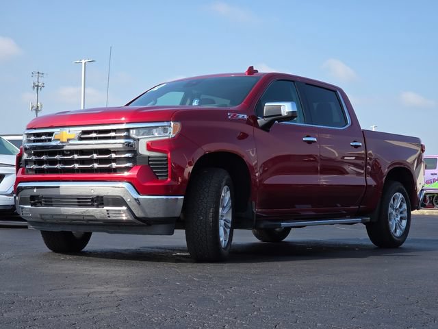 Used 2022 Chevrolet Silverado 1500 LTZ w/ LTZ Premium Package AWD/4WD image 15
