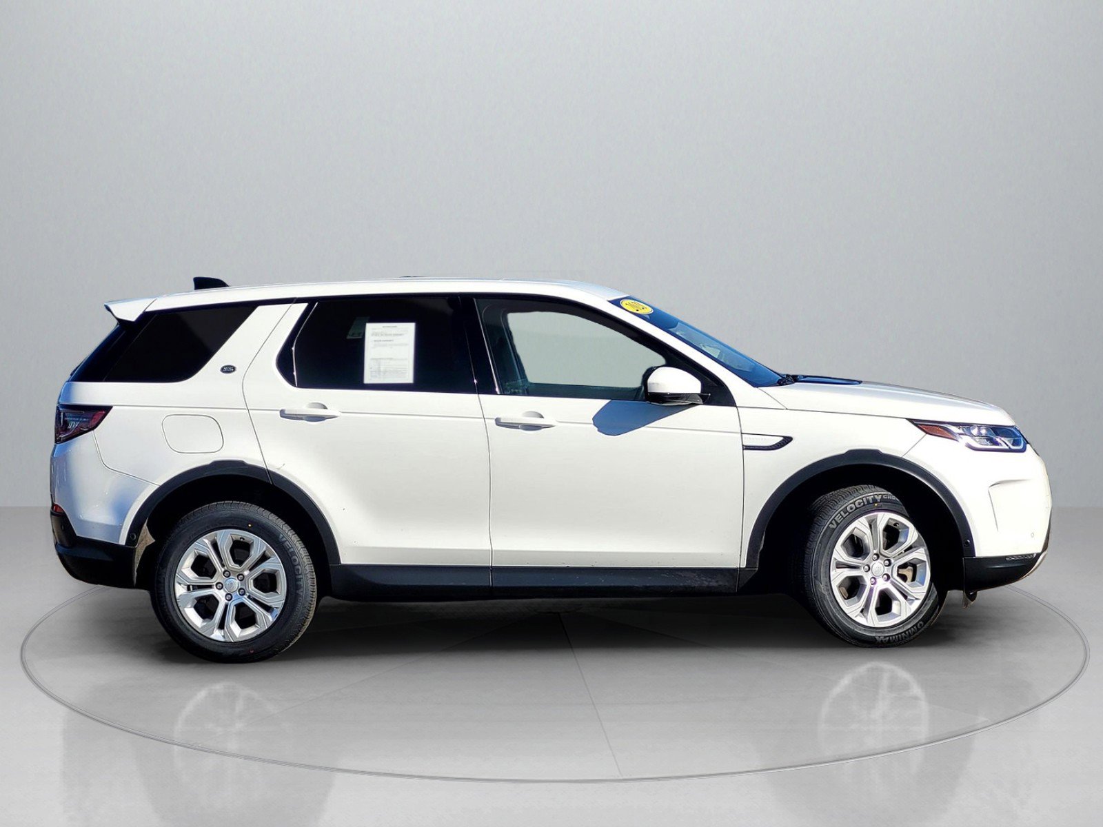 Used 2021 Land Rover Discovery Sport S image 9