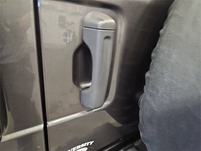 Used 2021 Jeep Wrangler Unlimited Sport image 13