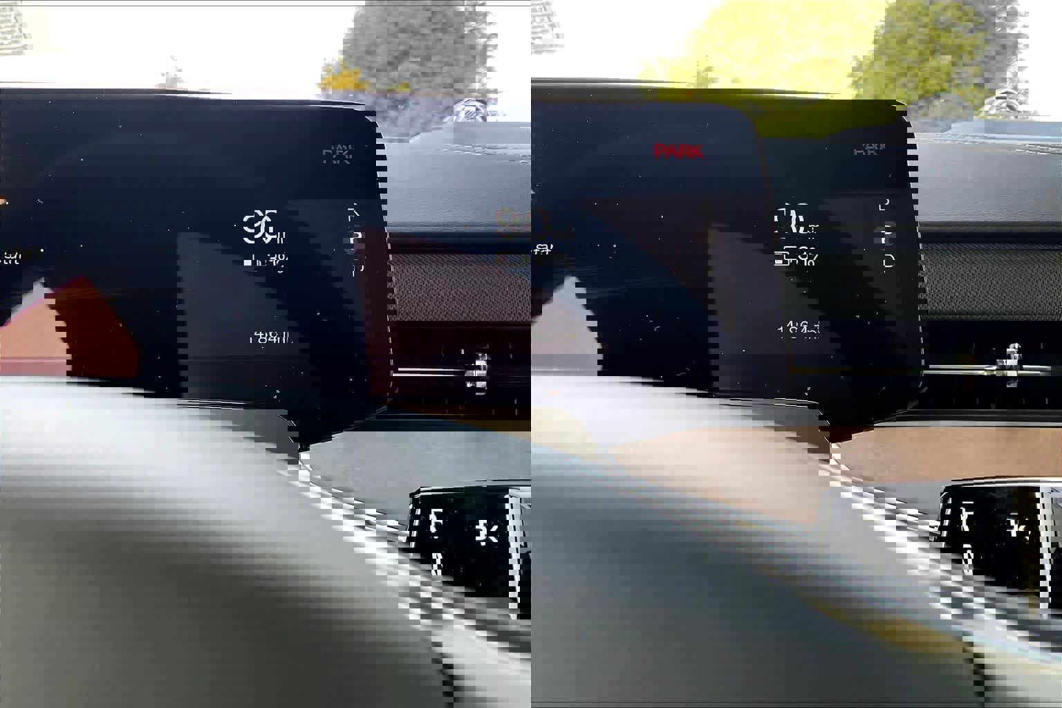 Used 2025 Volvo EX90 Ultra image 23