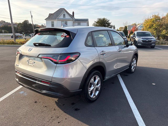 Used 2024 Honda HR-V LX image 7
