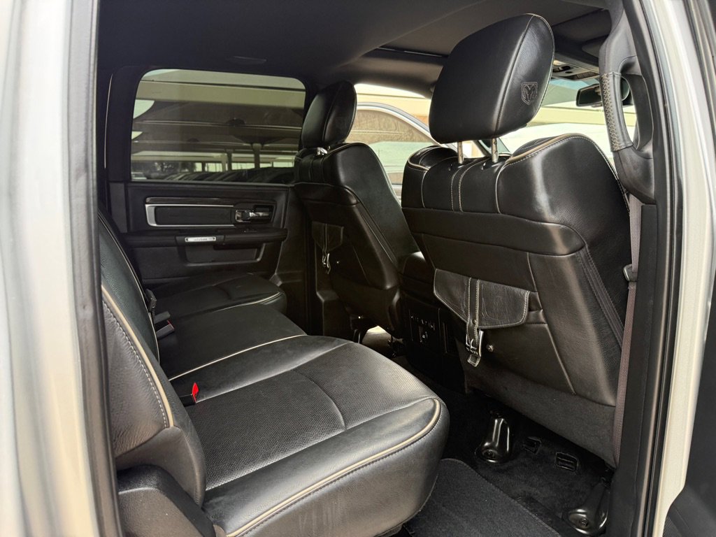 Used 2016 RAM 3500 Laramie Longhorn image 19