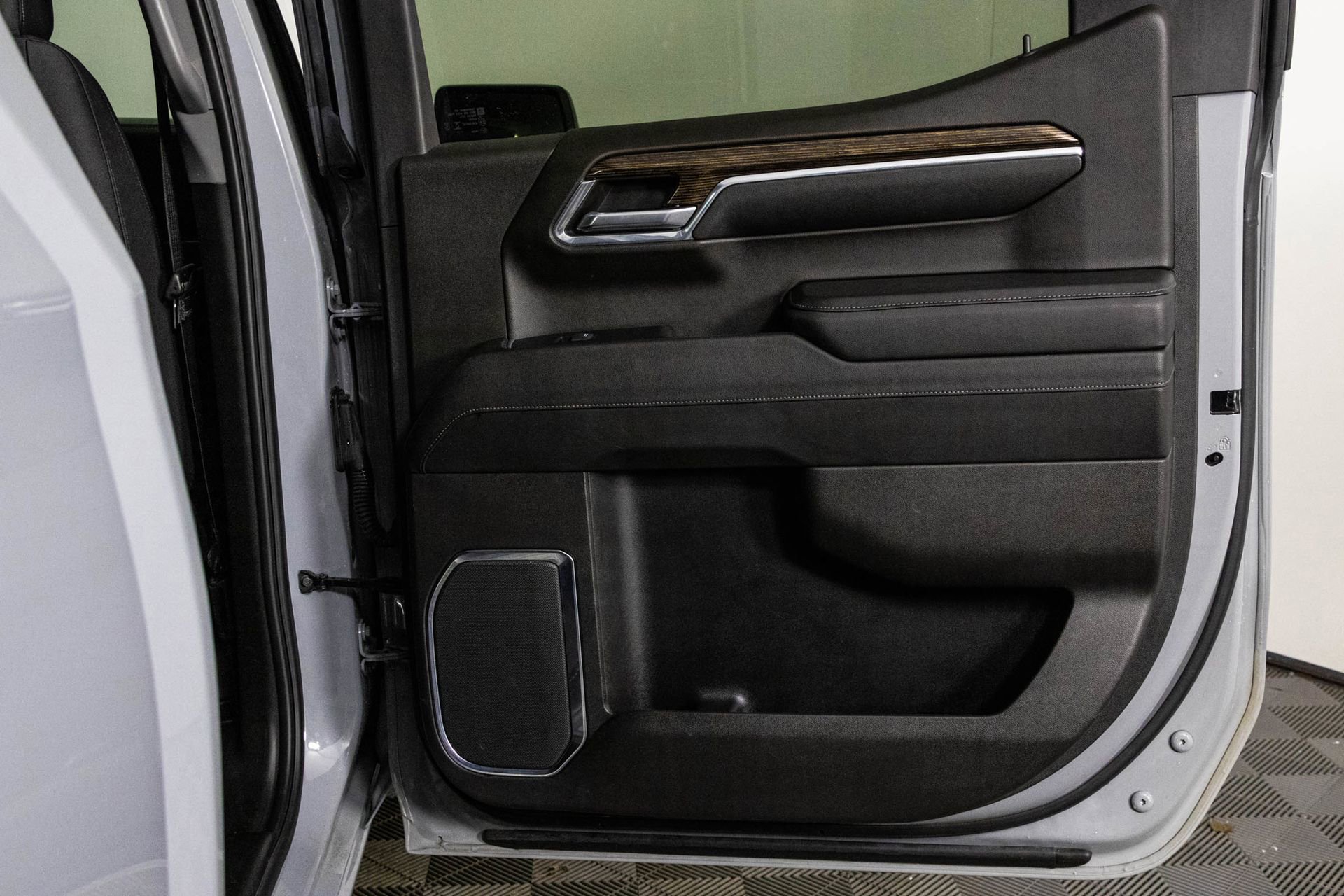 Certified 2024 GMC Sierra 1500 Elevation image 36