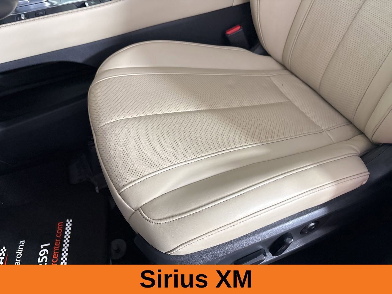Used 2023 INFINITI QX60 Luxe w/ Cargo Package AWD/4WD image 13