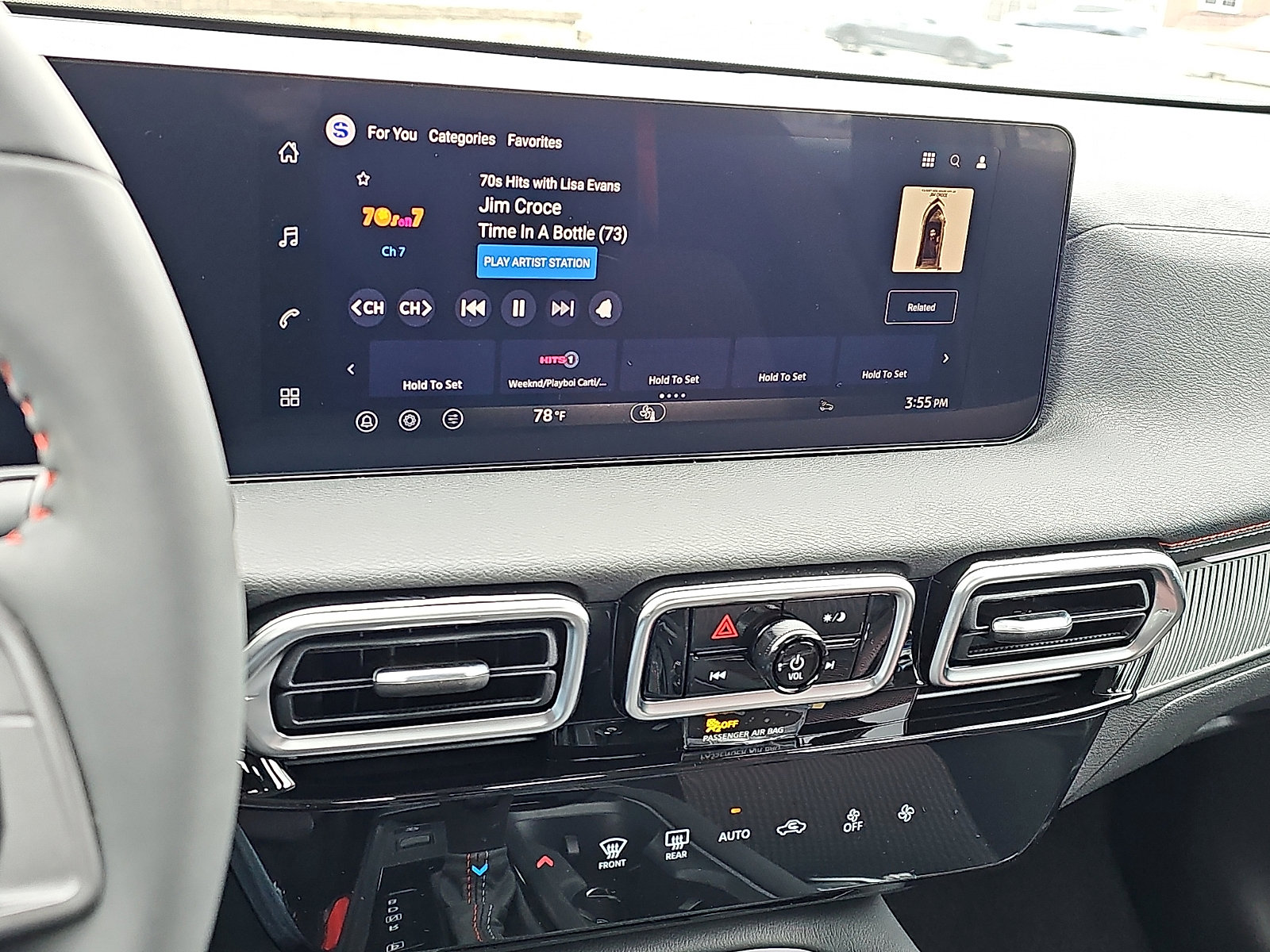 New 2026 Nissan Sentra SR w/ Floor Mat Package image 11