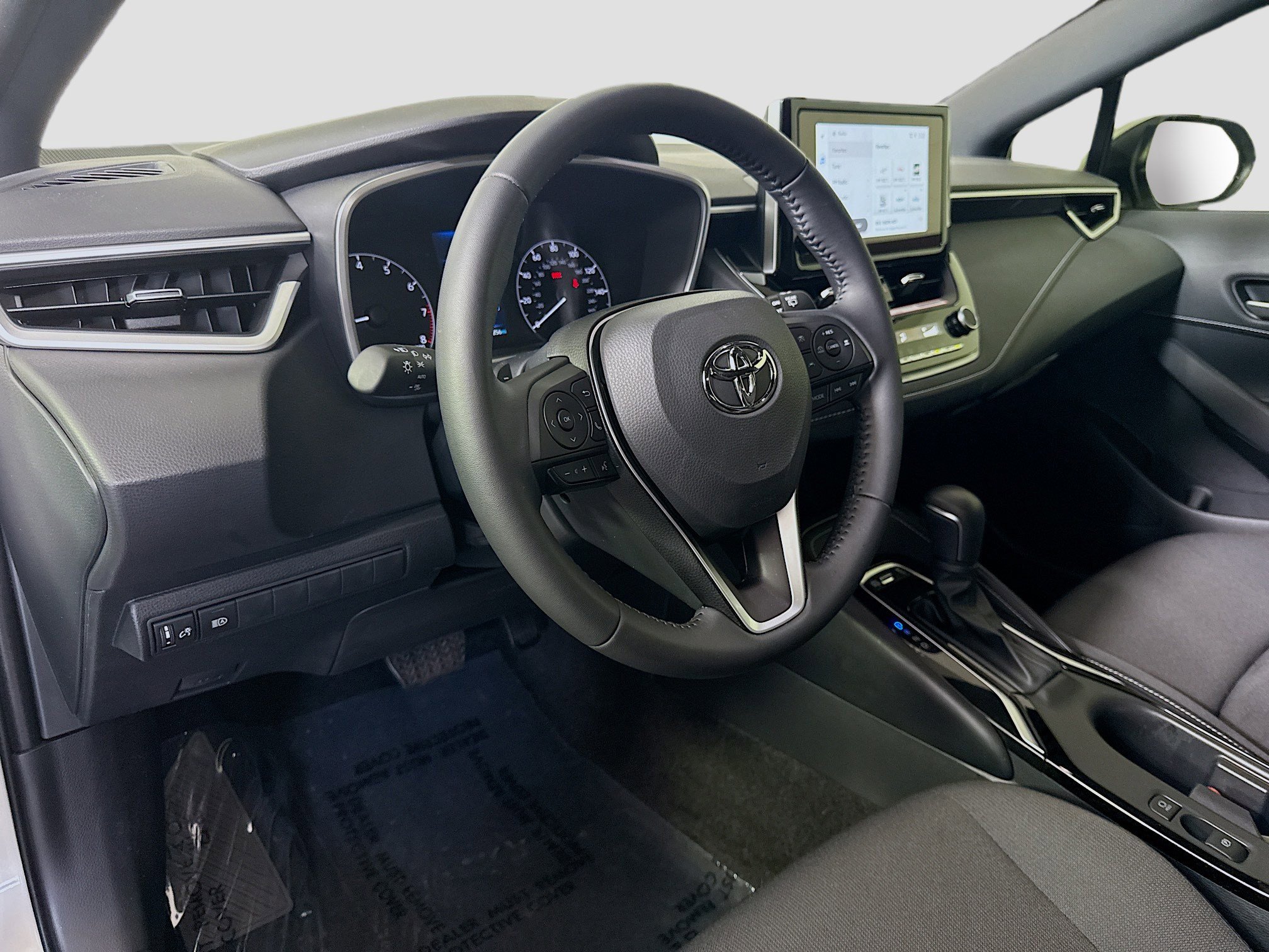 Used 2025 Toyota Corolla SE FWD image 23
