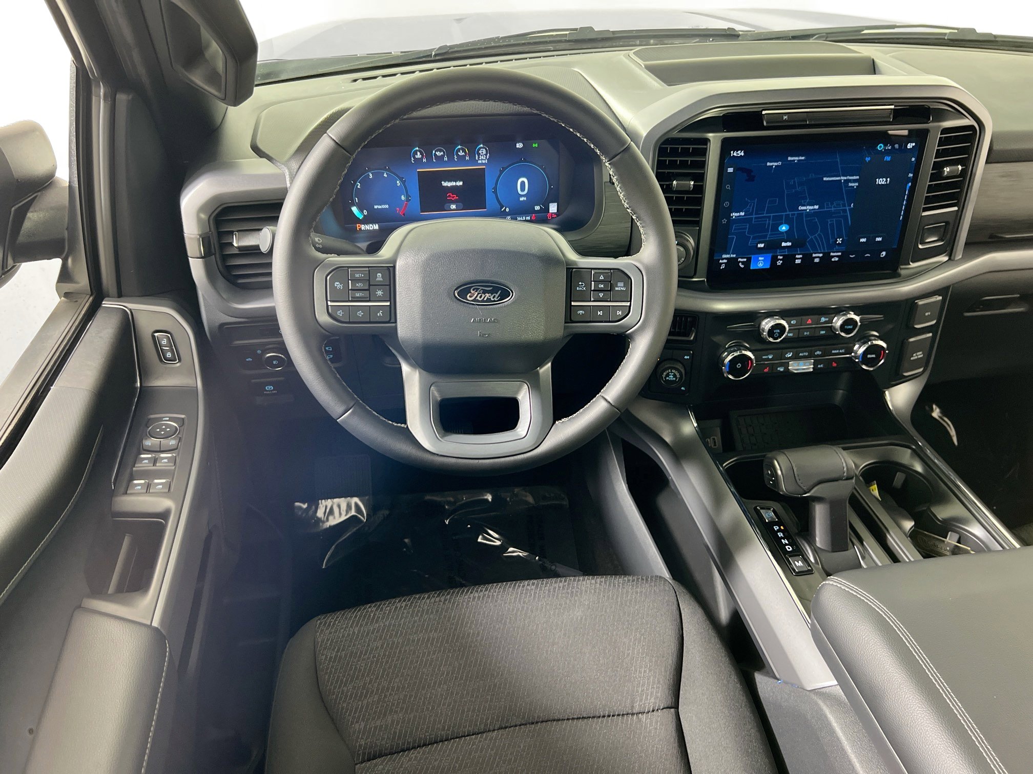 Used 2025 Ford F150 XLT w/ Equipment Group 302A MID image 22