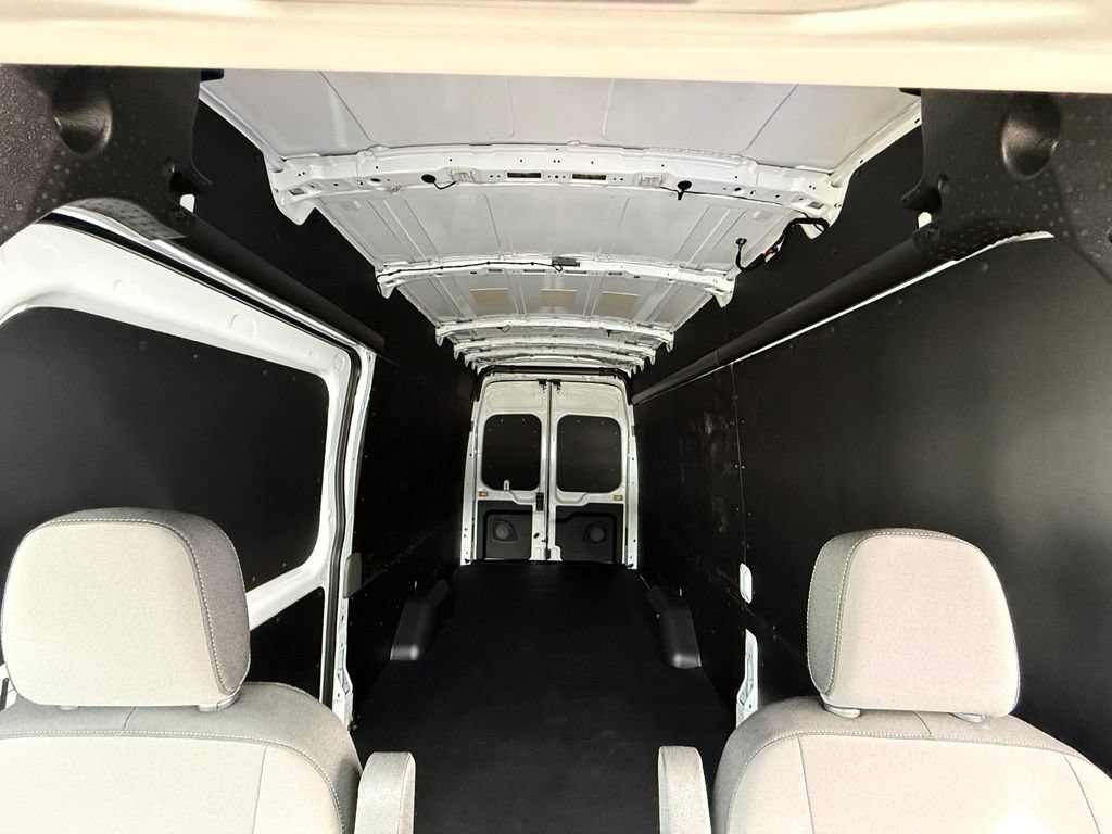 New 2026 Ford Transit 350 148 High Roof Extended AWD w/ Load Area Protection Package image 24