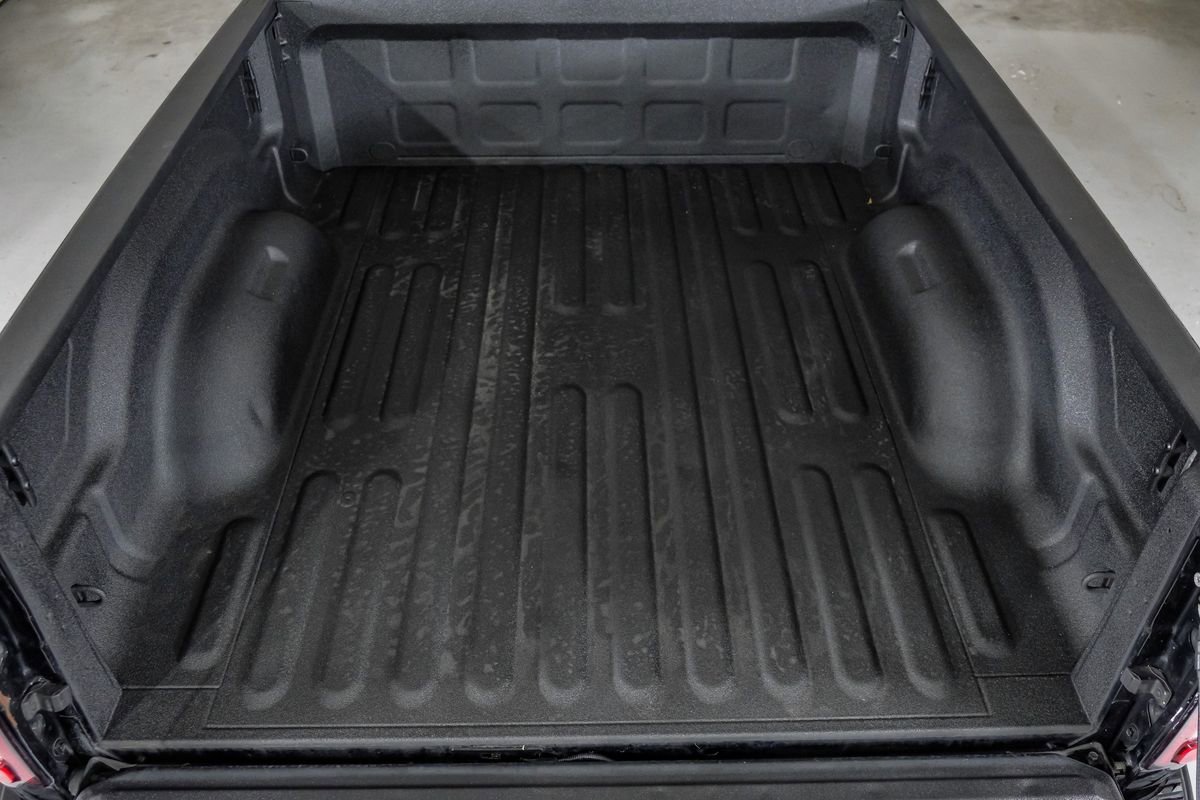 Used 2020 RAM 2500 Laramie w/ Night Edition image 52