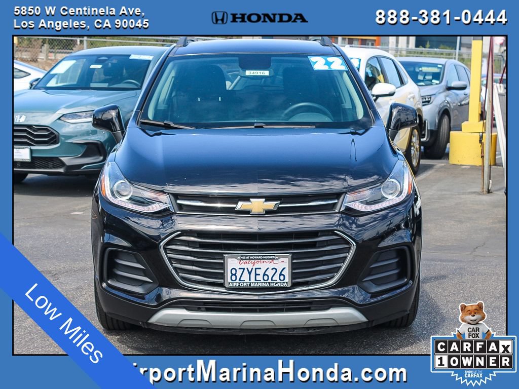 Used 2022 Chevrolet Trax LT w/ LT Convenience Package FWD image 5