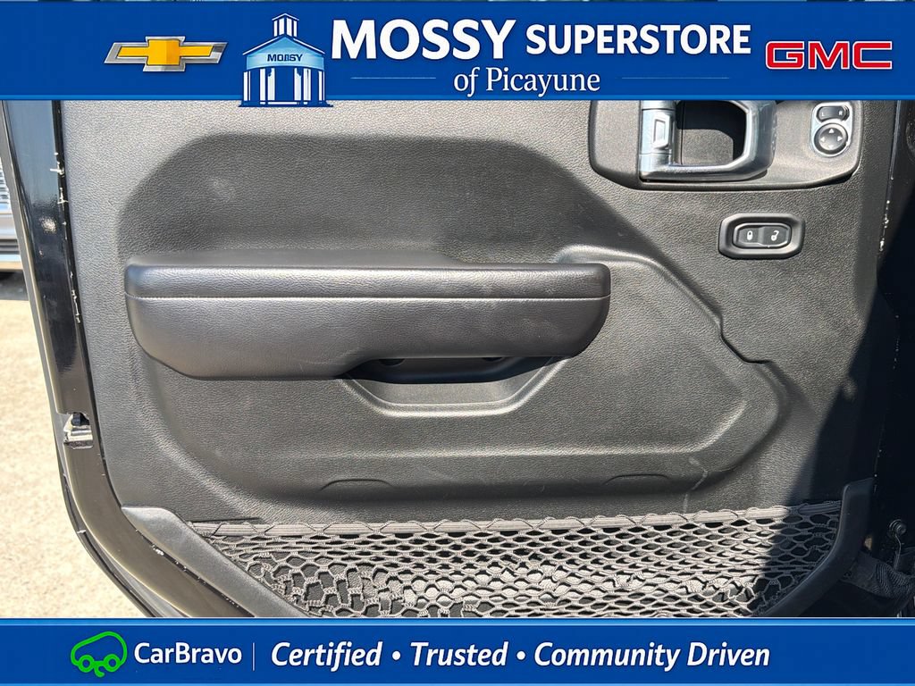 Used 2021 Jeep Gladiator Rubicon AWD/4WD image 14