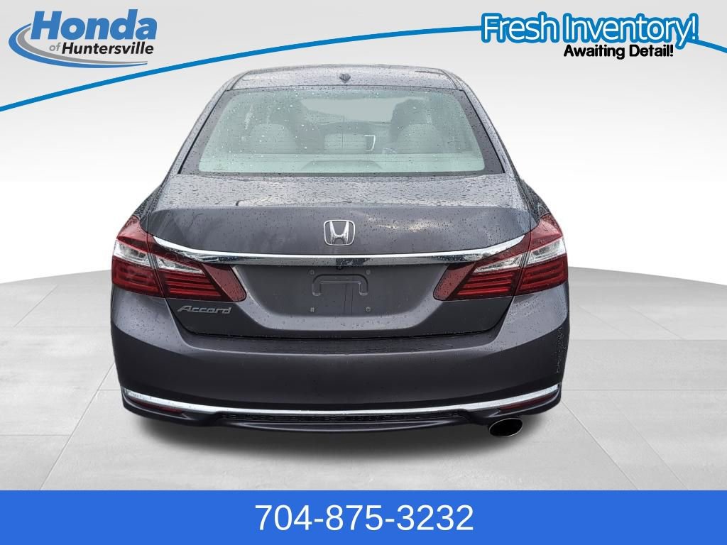 Used 2017 Honda Accord EX-L image 7