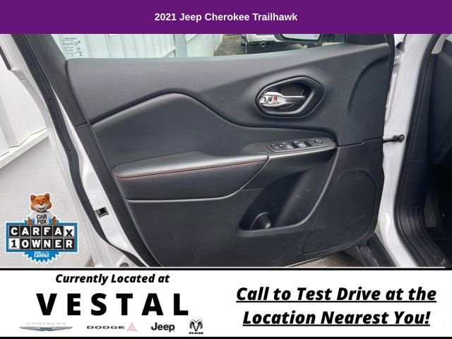 Used 2021 Jeep Cherokee Trailhawk AWD/4WD image 9