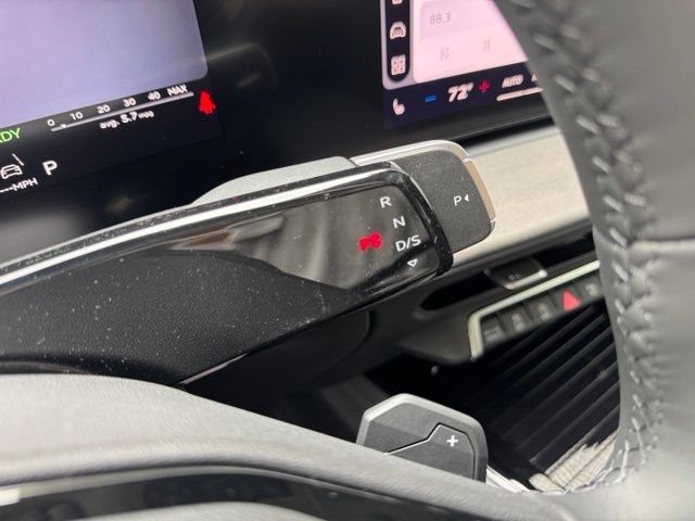 New 2026 Audi Q3 quattro 2.0T AWD/4WD image 16