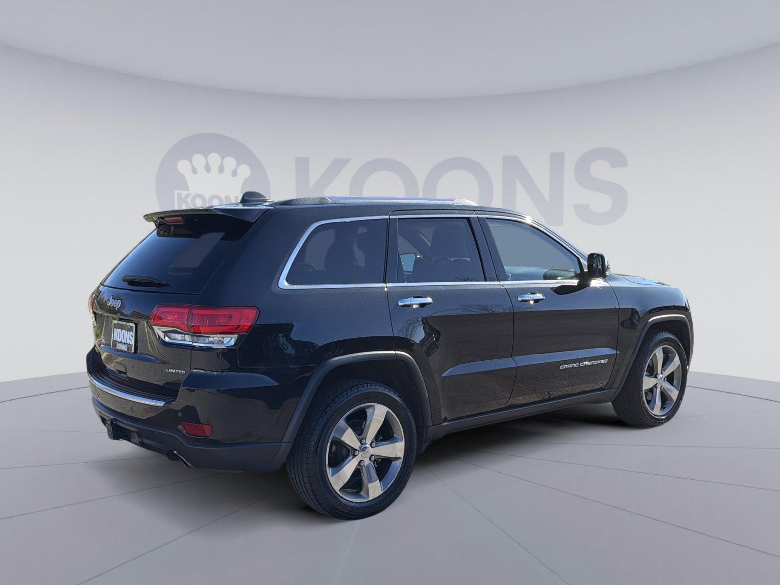 Used 2015 Jeep Grand Cherokee Limited w/ Luxury Group II image 7