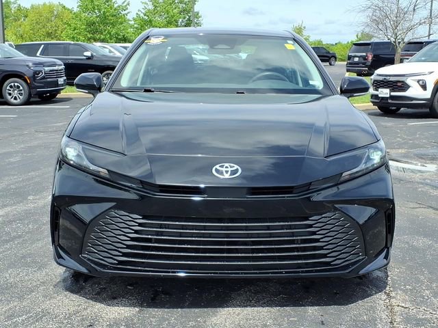 Used 2025 Toyota Camry LE FWD image 26