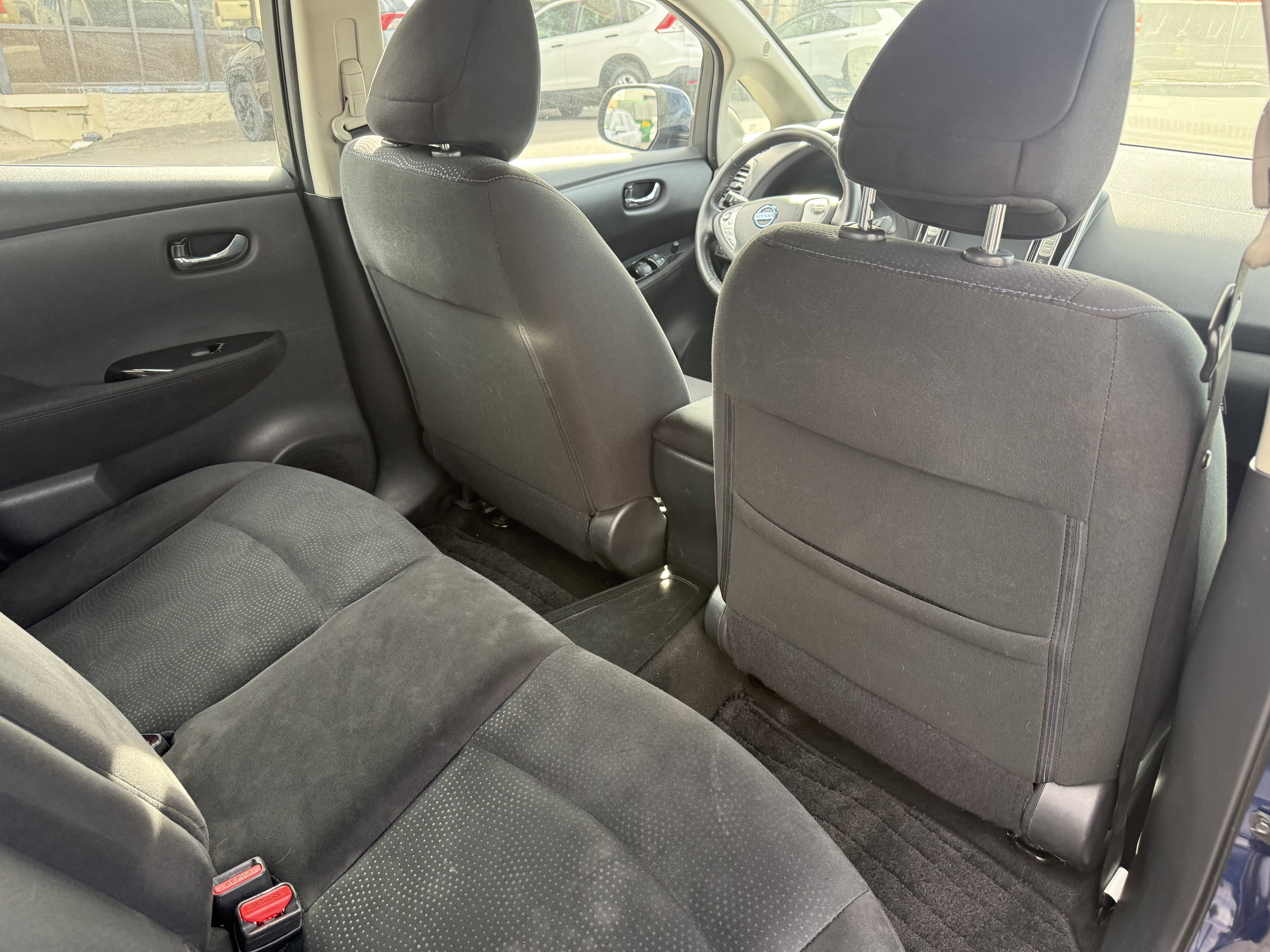 Used 2017 Nissan Leaf SV w/ Protection Package image 16