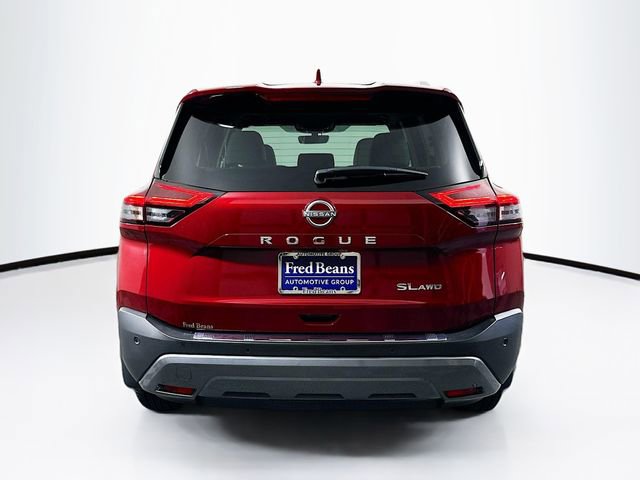Used 2023 Nissan Rogue SL w/ SL Premium Package image 6