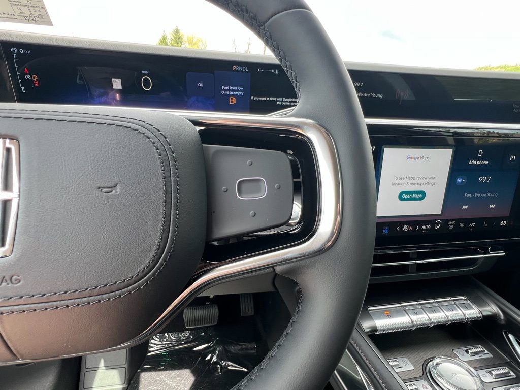 New 2026 Lincoln Nautilus Premier w/ Equipment Group 102A AWD/4WD image 9