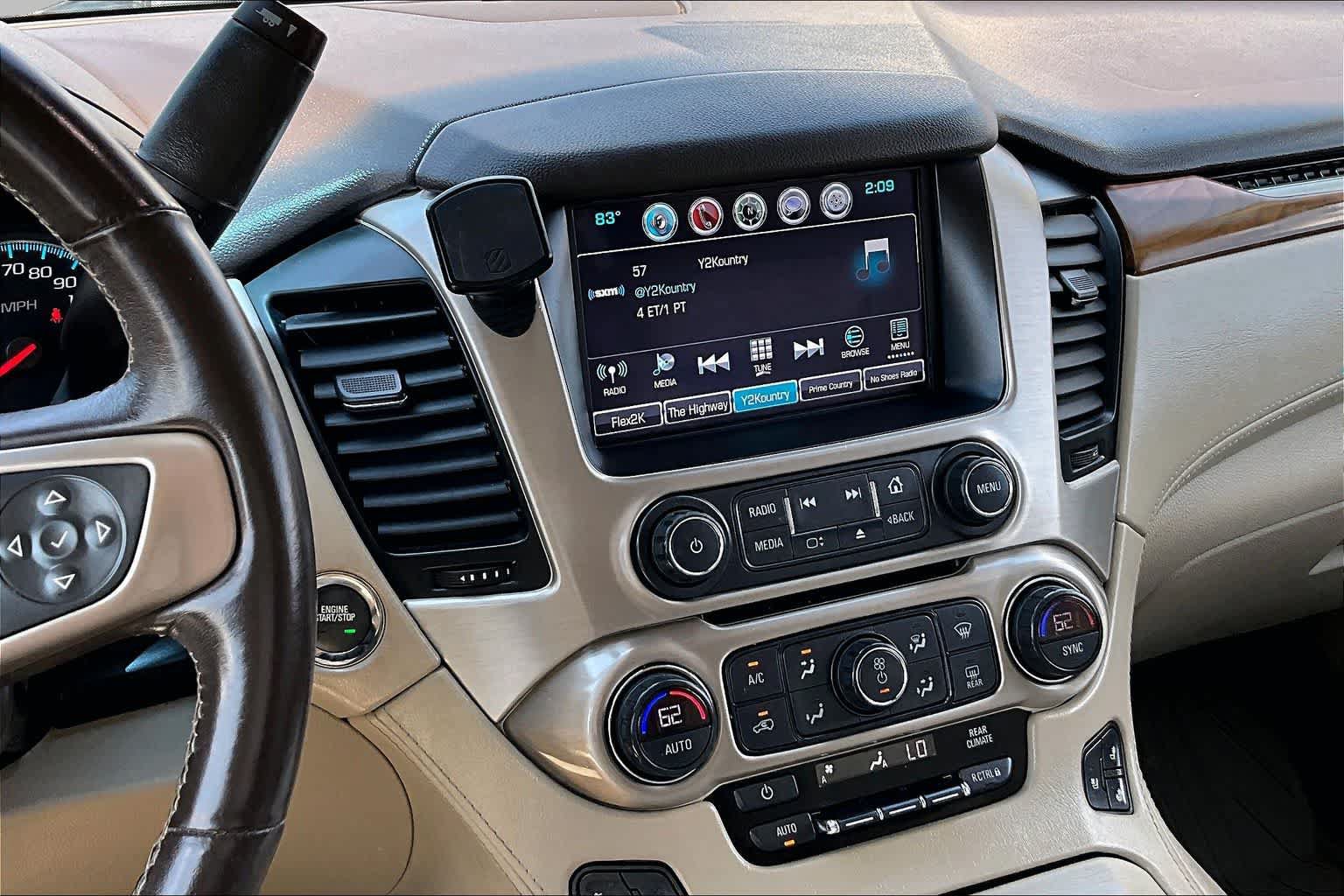 Used 2019 GMC Yukon Denali w/ Denali Ultimate Package AWD/4WD image 7