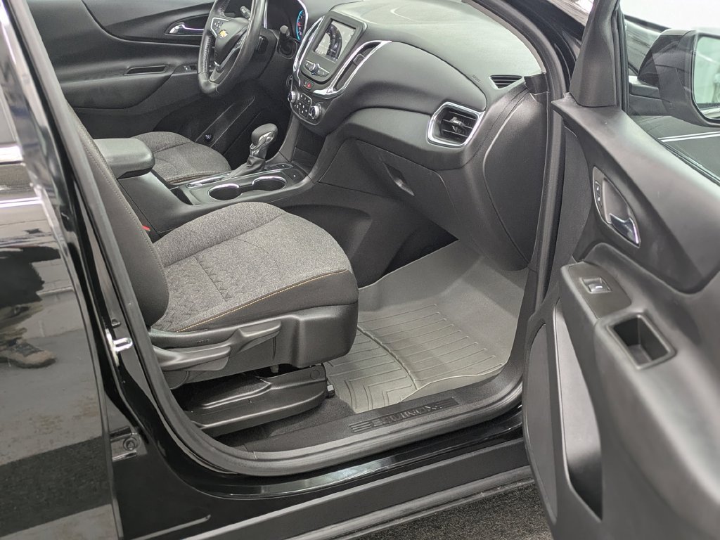 Used 2022 Chevrolet Equinox LT AWD/4WD image 21