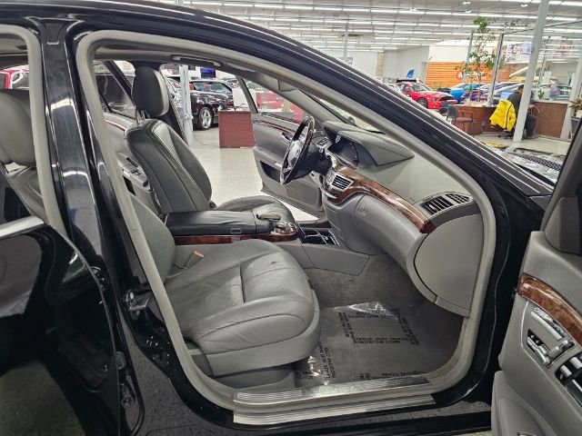 Used 2007 Mercedes-Benz S 550 image 9