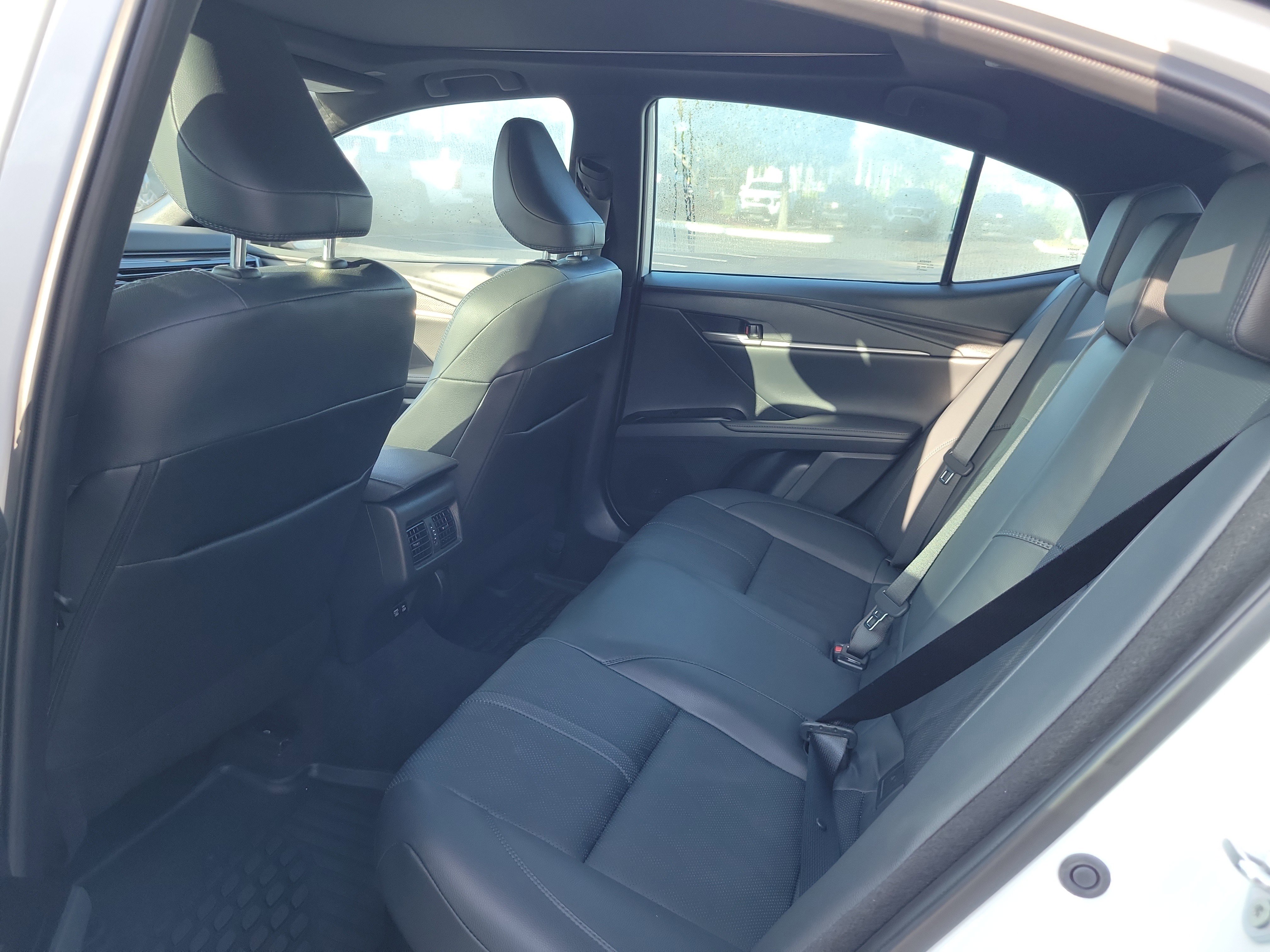 Used 2025 Toyota Camry XSE image 18