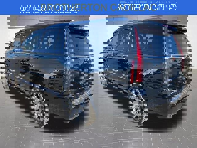 Used 2016 Cadillac Escalade ESV Premium AWD/4WD image 7