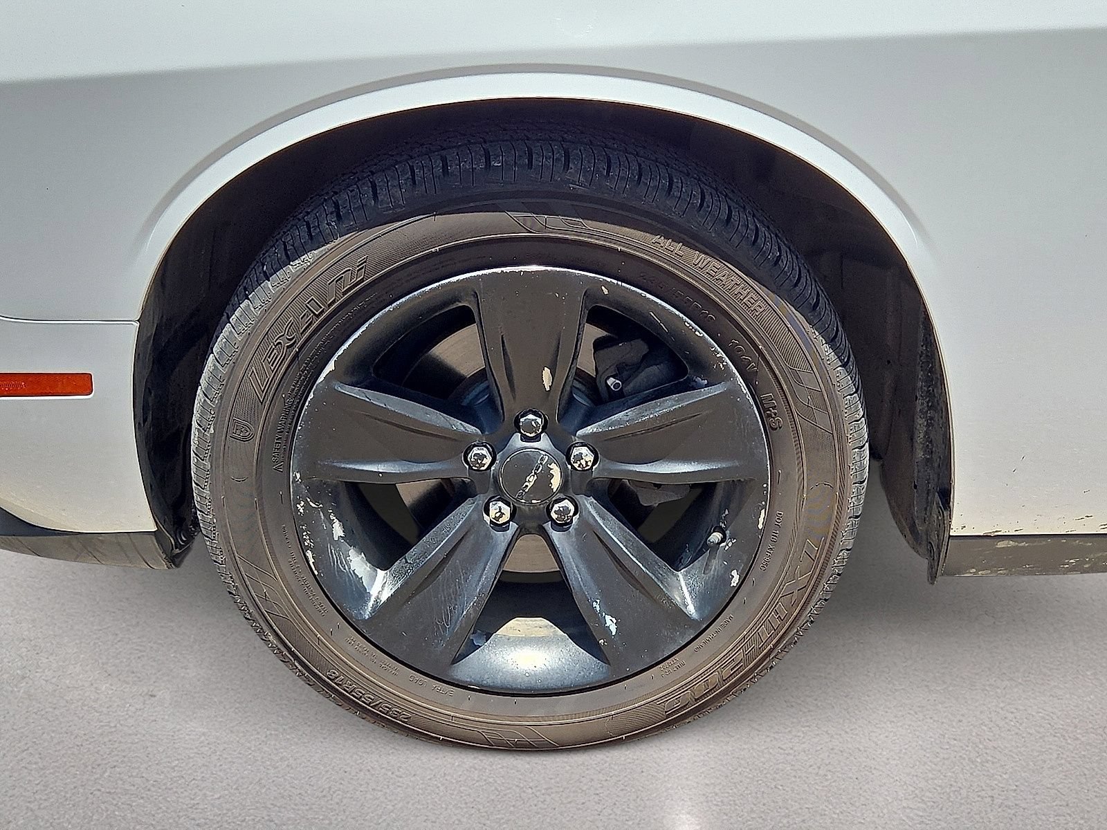 Used 2016 Dodge Challenger SXT RWD image 11