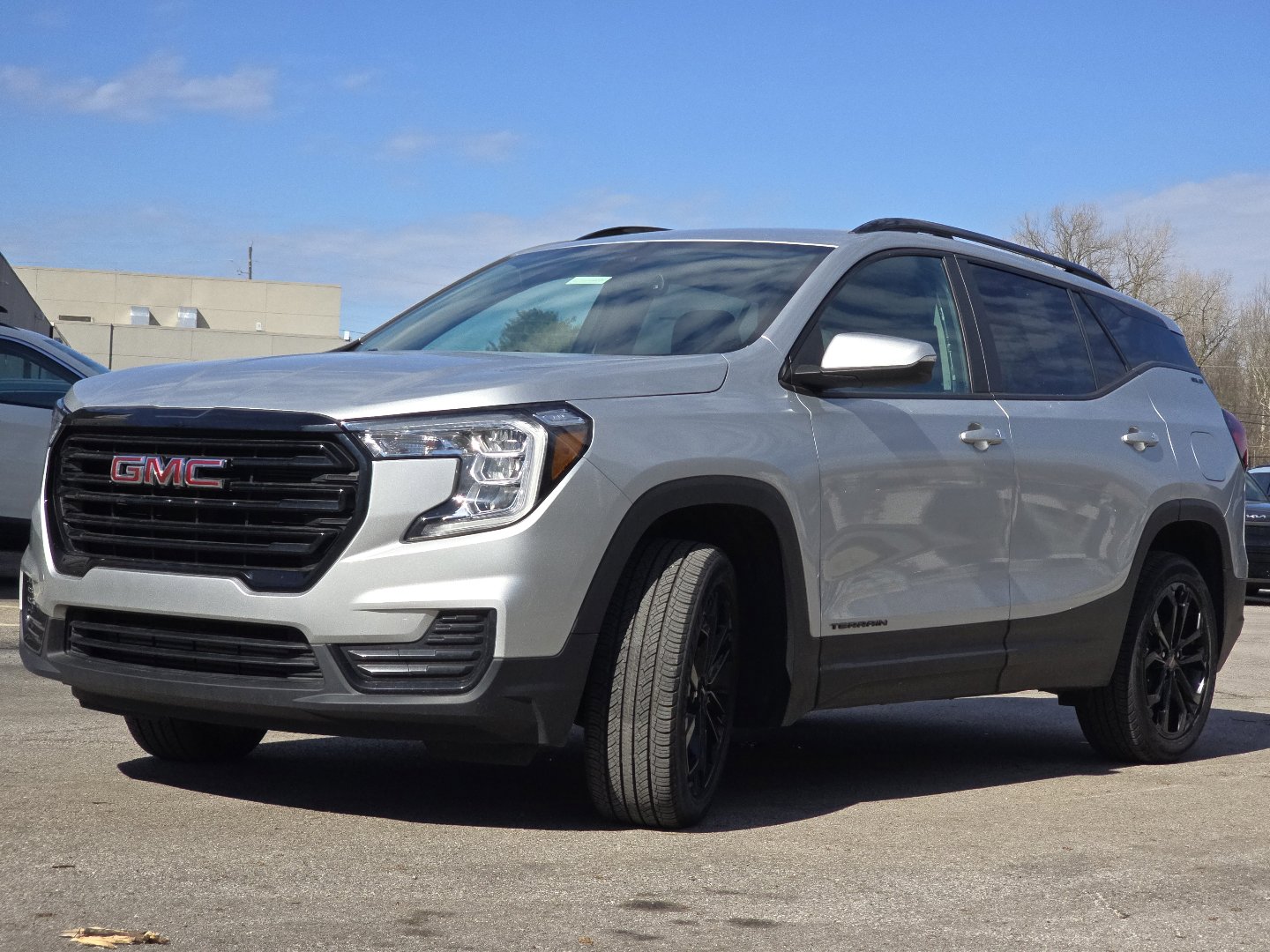 Used 2022 GMC Terrain SLE w/ Driver Convenience Package image 12