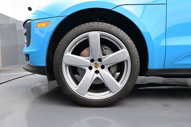 Certified 2019 Porsche Macan S AWD/4WD image 6