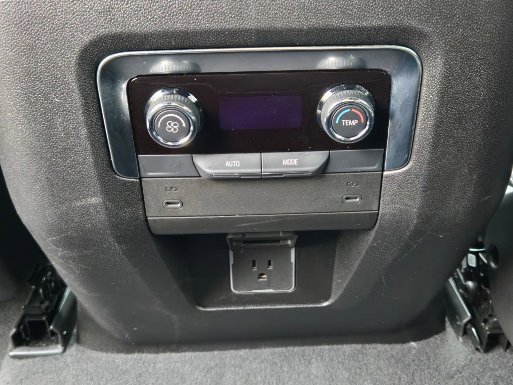 Certified 2025 Chevrolet Tahoe LT AWD/4WD image 20