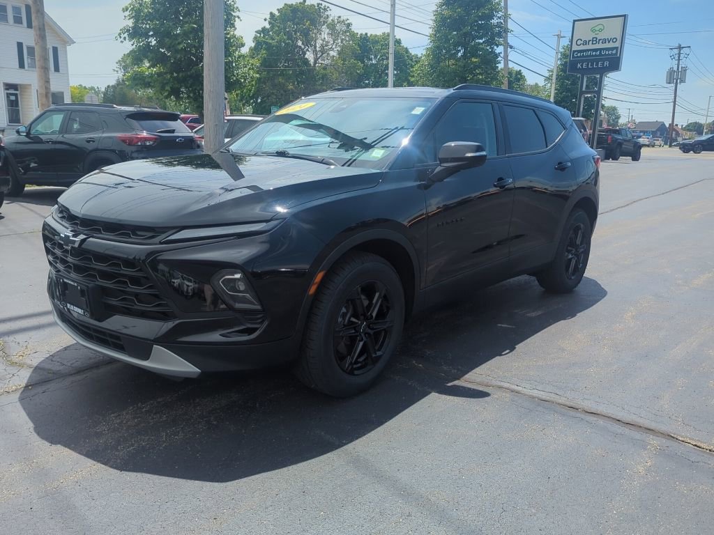 Certified 2024 Chevrolet Blazer LT w/ Sound & Technology Package AWD/4WD image 4